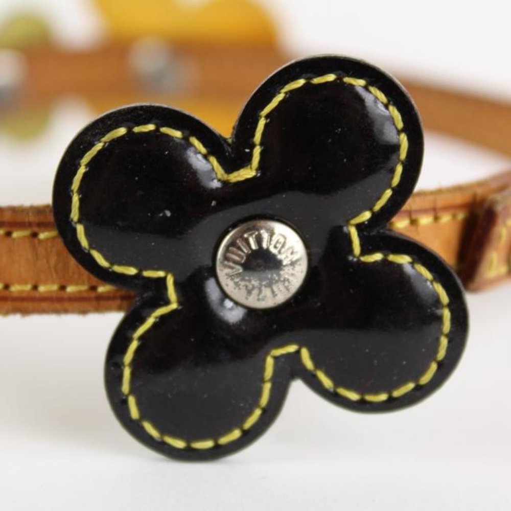 Louis Vuitton Monogram Vernis Fleur Wrap Bracelet - Picture 9 of 12